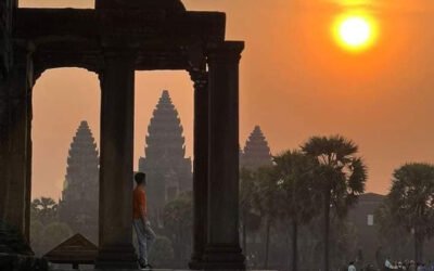 3 DAYS  TOUR WITH MAIN TEMPLES IN ANGKOR AND FLOATING VILLAGE